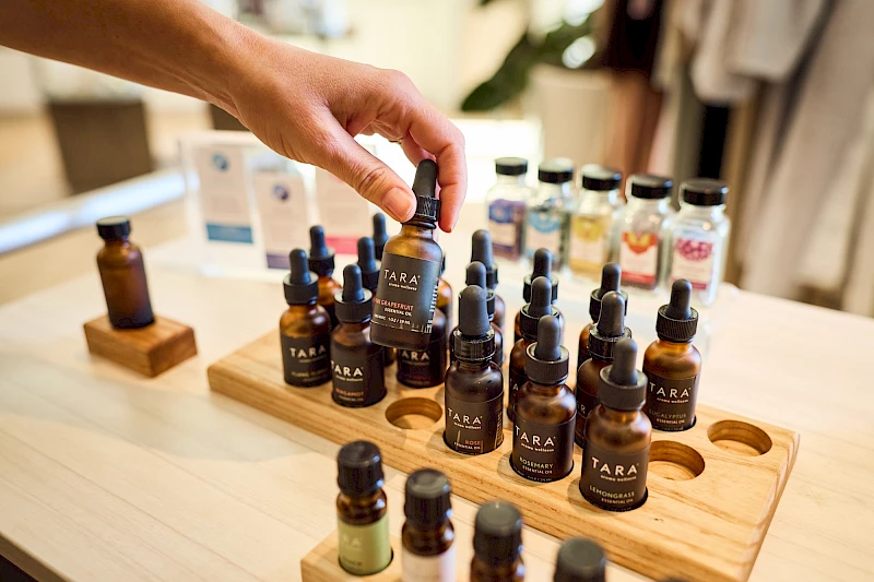 Tara Spa Therapy Well Bar Essential Oil Experience